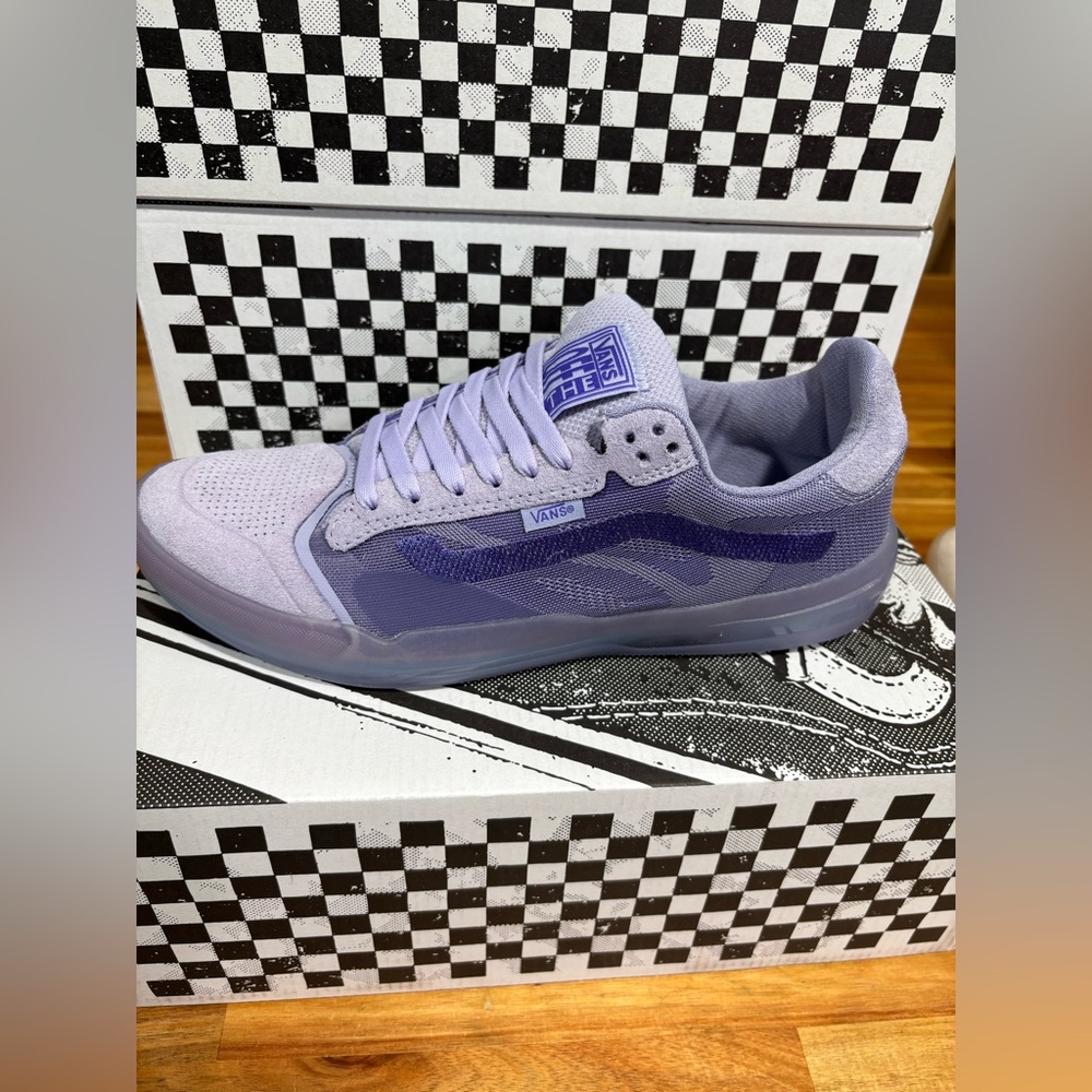 Vans Purple Sneakers Low-Top Classic Design